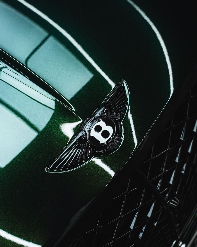 Porsche Panamera — silver alloy wheel with gold PCCB ceramic brake